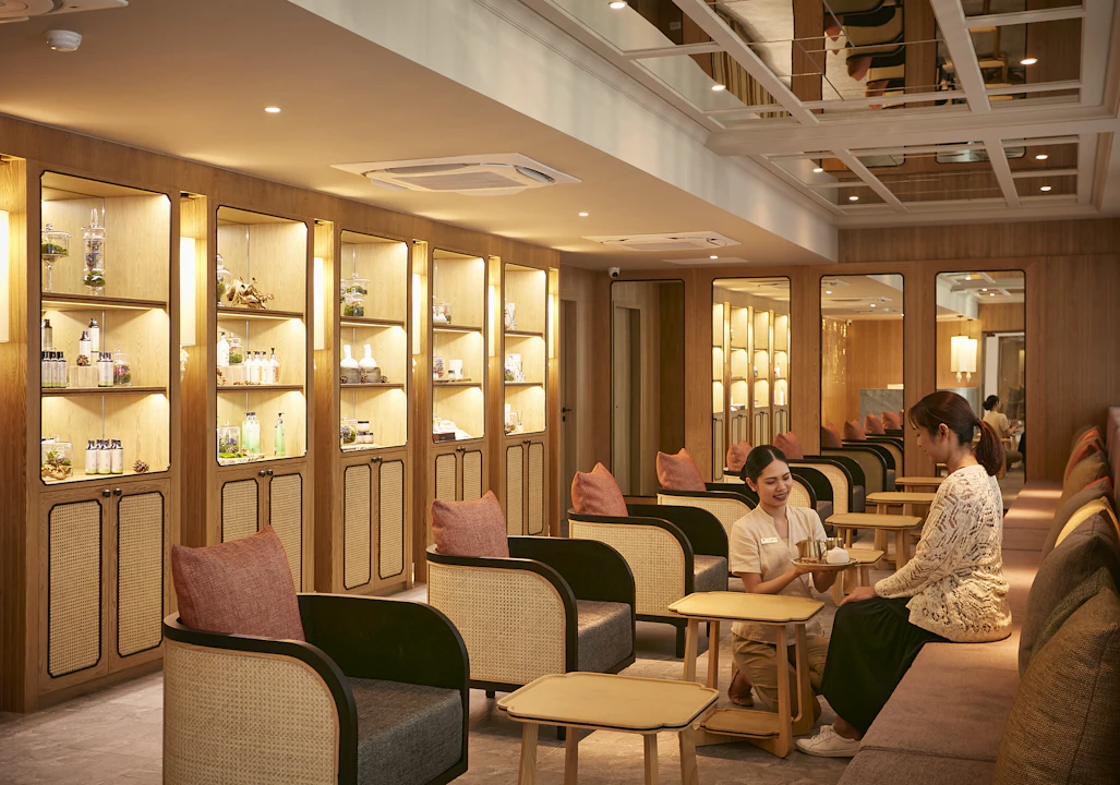 DIORA Luxe Sukhumvit Spa Experience in Bangkok
